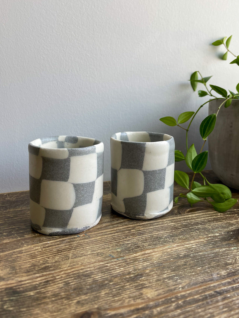 Contrast - Small Checkered Cups (set of 2)