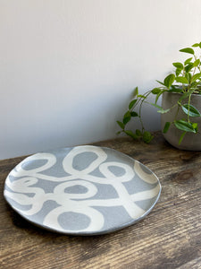 Contrast - Patterned Plate