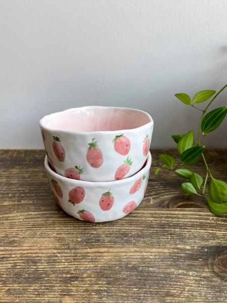 Strawberry Ramekin Set - Small Print